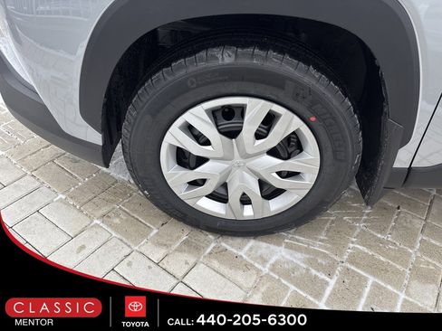 New 2026 Toyota Corolla Cross L image 7