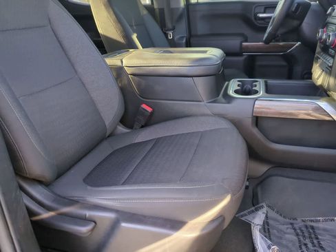 Used 2022 Chevrolet Silverado 1500 LT Trail Boss w/ Safety Package AWD/4WD image 22