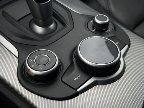 Used 2018 Alfa Romeo Stelvio Sport w/ Quick Order Package 22J Sport image 22