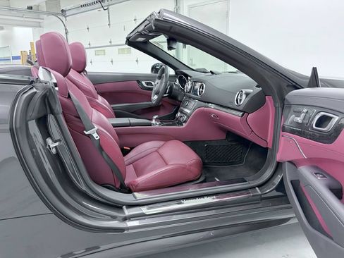 Used 2020 Mercedes-Benz SL 450 image 17
