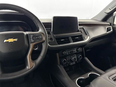 Used 2024 Chevrolet Tahoe High Country AWD/4WD image 34
