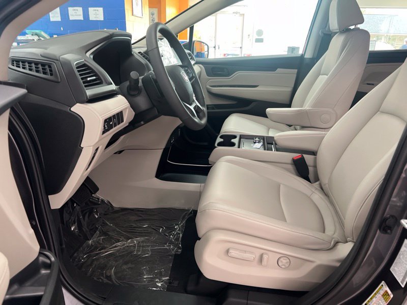New 2027 Honda Odyssey EX-L image 17