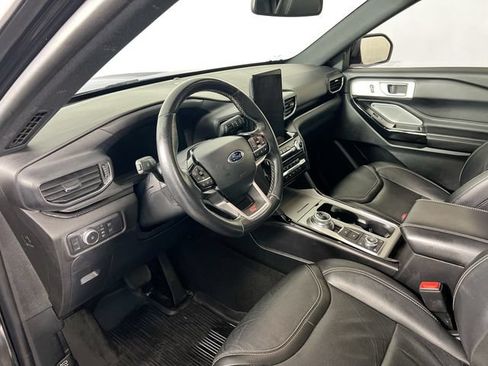 Used 2022 Ford Explorer ST w/ ST Street Pack AWD/4WD image 11