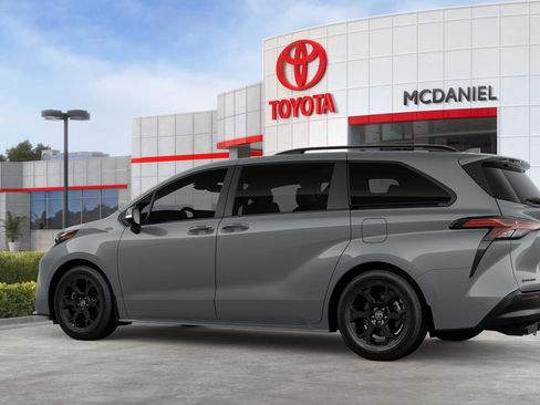 New 2026 Toyota Sienna XLE Woodland Edition AWD/4WD image 7