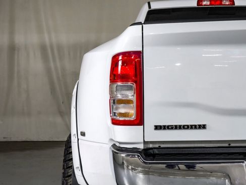 Used 2022 RAM 3500 Big Horn image 40