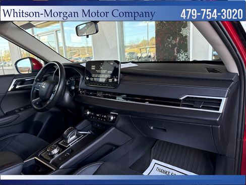 Used 2024 Mitsubishi Outlander SE image 37