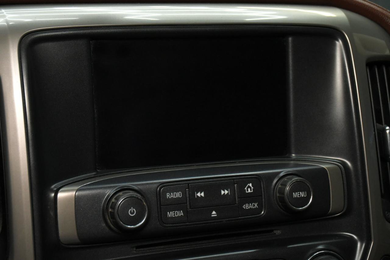 Used 2015 Chevrolet Silverado 2500 High Country AWD/4WD image 26