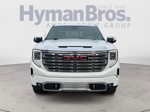 Used 2024 GMC Sierra 1500 Denali image 9