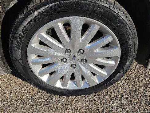 Used 2011 Ford Fusion Hybrid w/ 501A Rapid Spec Order Code image 23