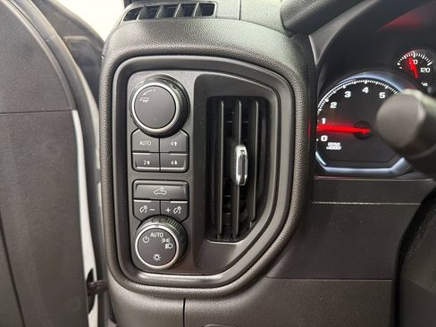 Used 2021 Chevrolet Silverado 1500 Custom Trail Boss w/ LPO, Dark Essentials Package AWD/4WD image 30