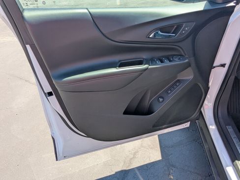 Used 2019 Chevrolet Equinox Premier AWD/4WD image 14