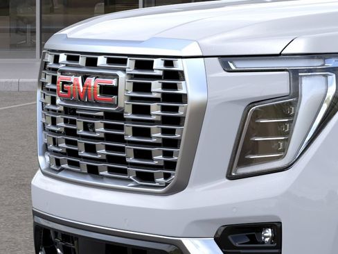 New 2026 GMC Yukon Denali AWD/4WD image 13