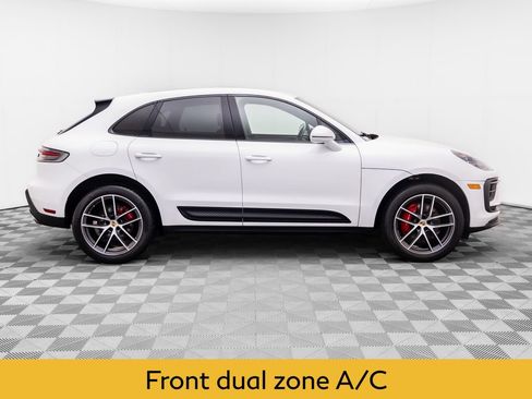 Used 2023 Porsche Macan S AWD/4WD image 7