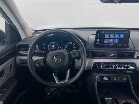 Certified 2025 Honda Pilot EX-L image 21