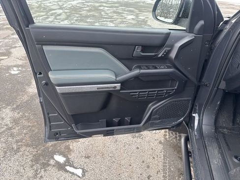 New 2026 Toyota 4Runner Trailhunter image 14