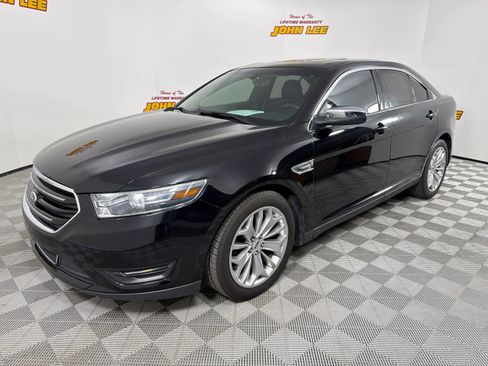 Used 2016 Ford Taurus Limited image 1