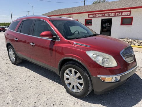Used 2012 Buick Enclave Leather FWD image 1