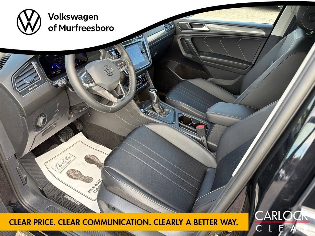 Certified 2023 Volkswagen Tiguan SE FWD image 16