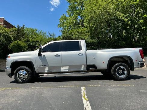 Used 2023 Chevrolet Silverado 3500 LTZ w/ LTZ Texas Edition AWD/4WD image 8
