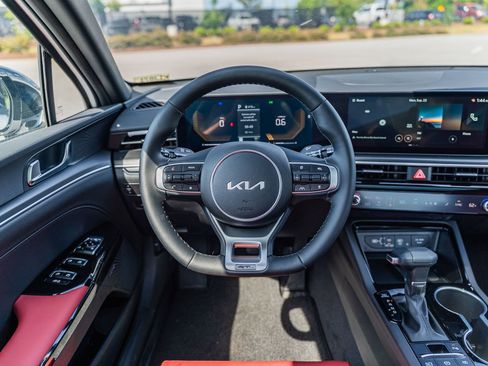 New 2026 Kia K5 GT-Line FWD image 18