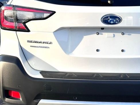 Used 2025 Subaru Outback Touring XT w/ Popular Package #2 image 10