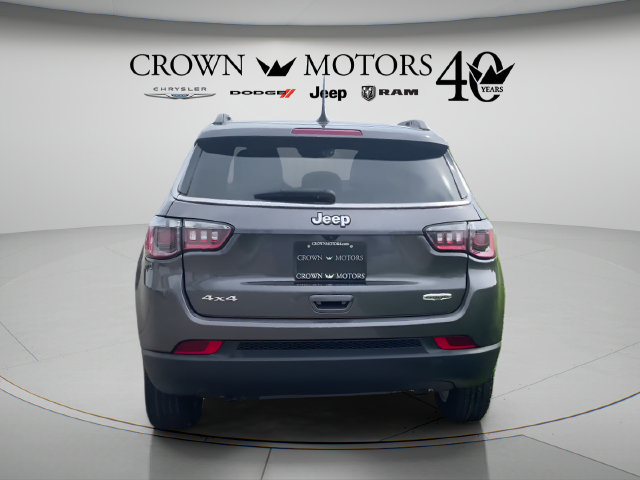 Used 2023 Jeep Compass Latitude w/ Convenience Group AWD/4WD image 6