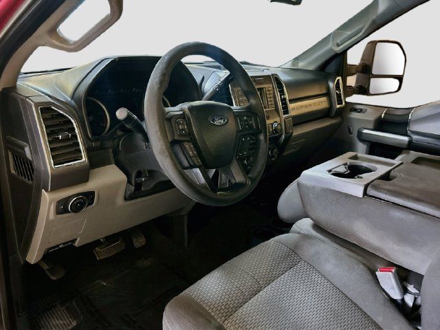Used 2017 Ford F250 XLT AWD/4WD image 9