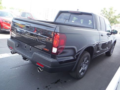 Used 2024 Honda Ridgeline TrailSport image 8