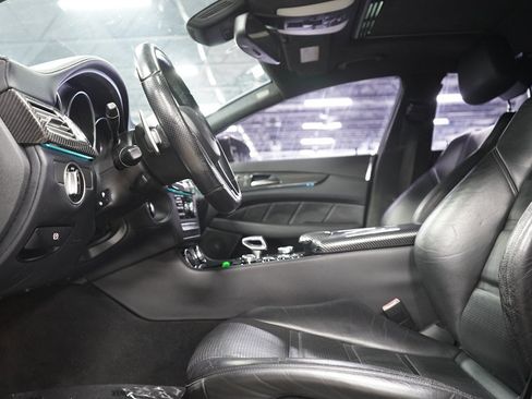 Used 2012 Mercedes-Benz CLS 63 AMG image 11