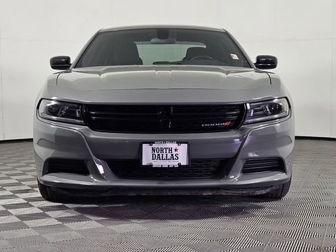 Used 2023 Dodge Charger SXT RWD image 2