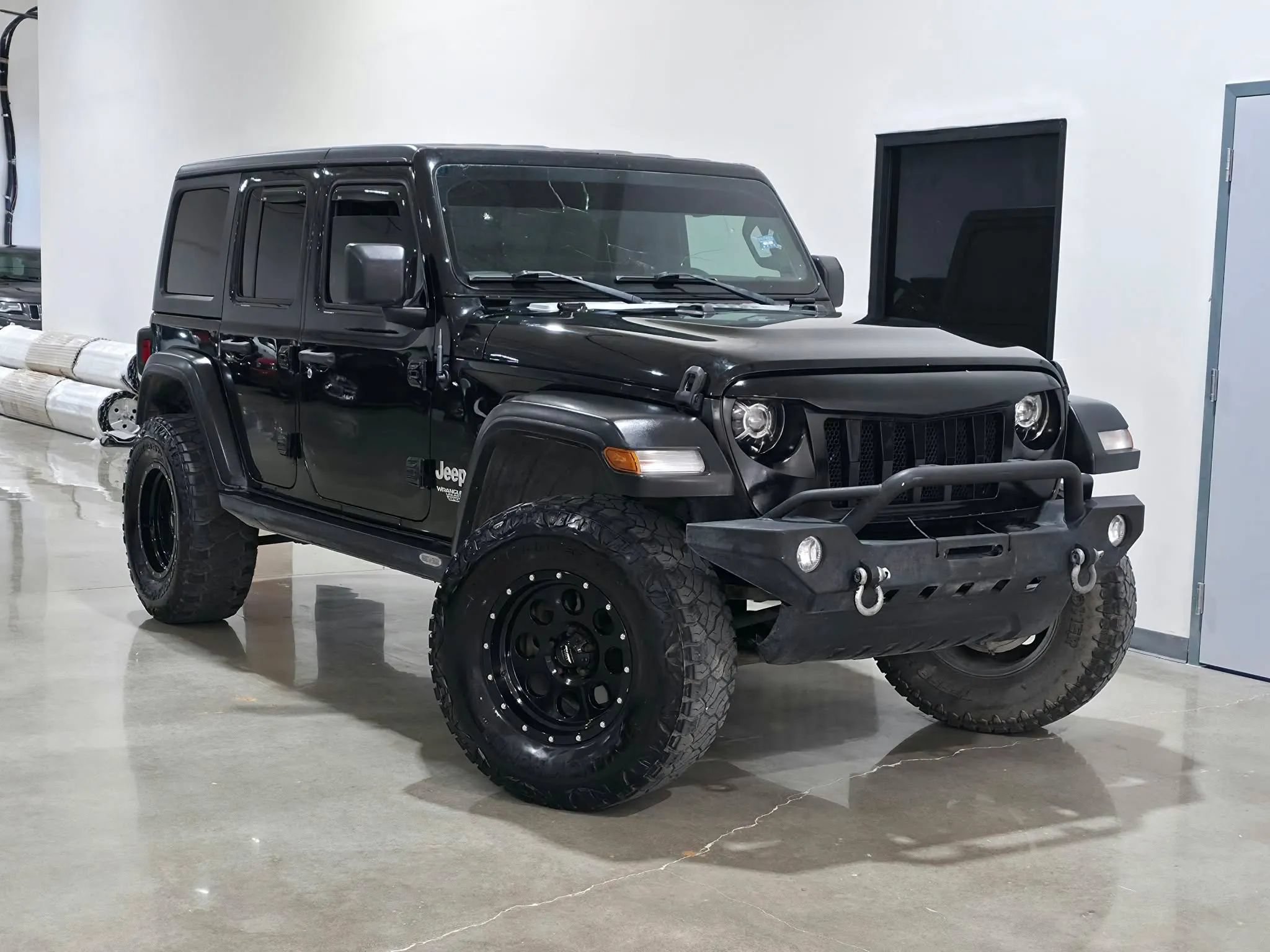 Used 2019 Jeep Wrangler Unlimited Sport S AWD/4WD image 1