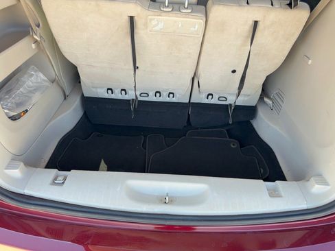 Used 2021 Chrysler Pacifica Touring-L FWD image 28
