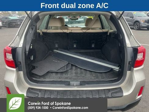 Used 2016 Subaru Outback 3.6R Limited image 20