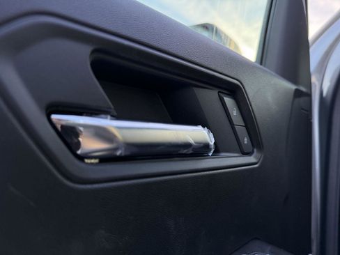 New 2026 GMC Canyon Elevation w/ Convenience Package image 14