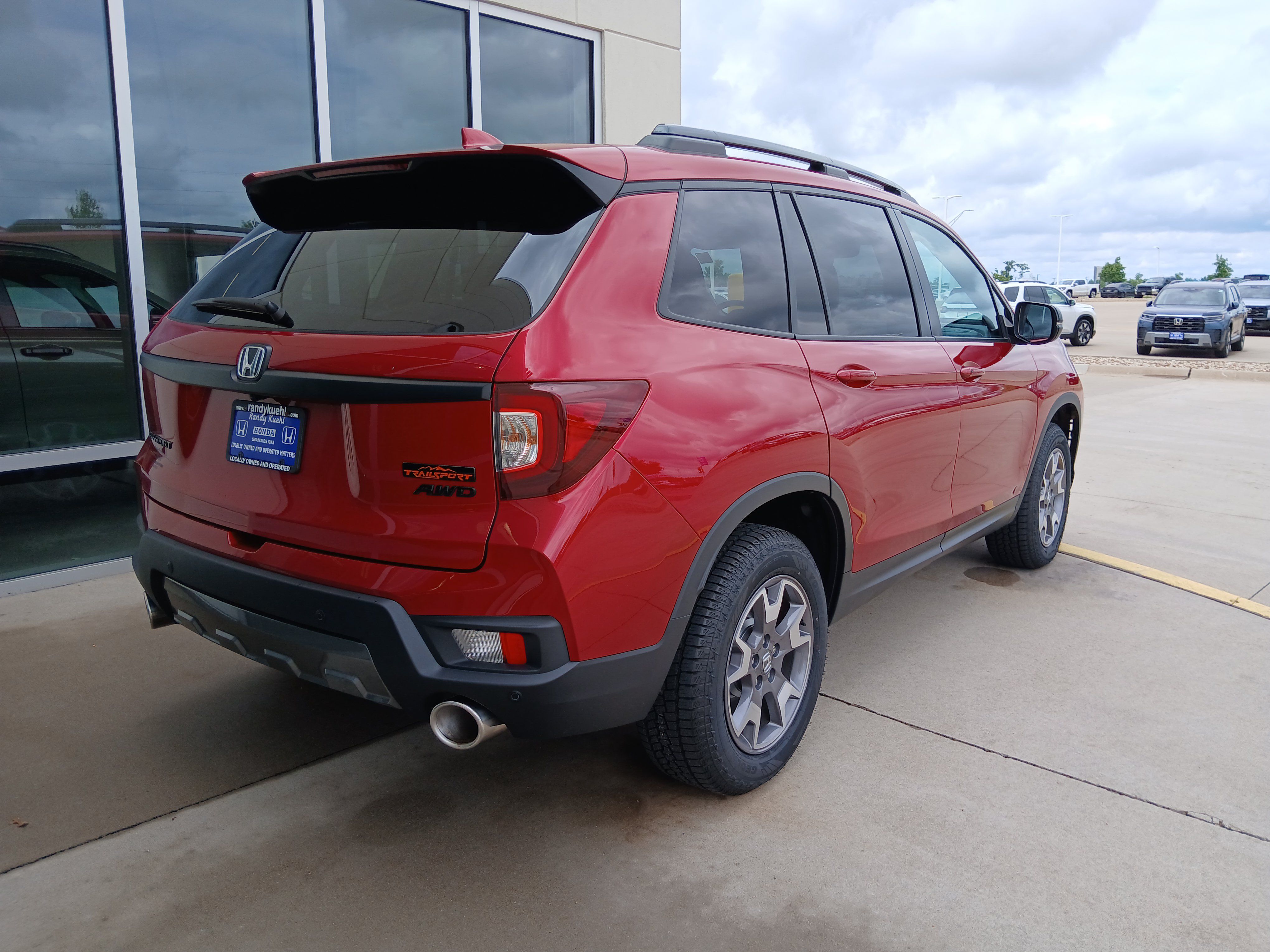 Used 2023 Honda Passport TrailSport image 7
