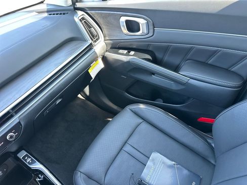 New 2026 Kia Sorento SX AWD/4WD image 30