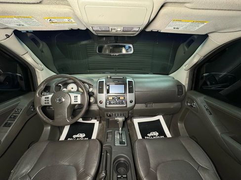 Used 2014 Nissan Frontier PRO-4X w/ Pro-4x Luxury Package image 20