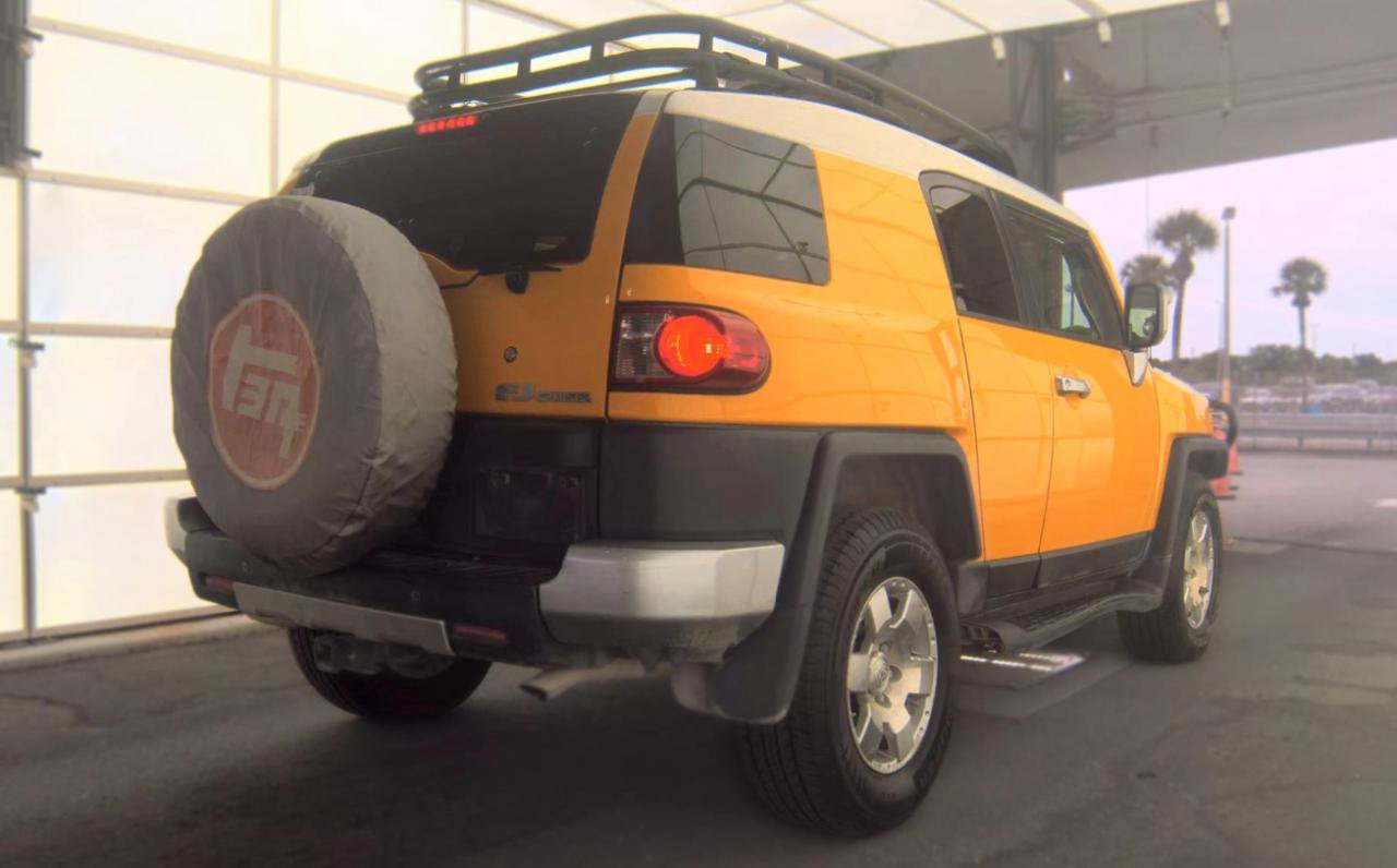 Used 2008 Toyota FJ Cruiser 4WD image 5