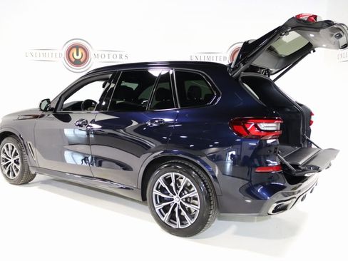Used 2023 BMW X5 M50i w/ Climate Comfort Package image 32