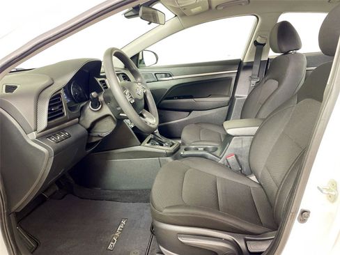 Used 2020 Hyundai Elantra SEL w/ Cargo Package (C1) image 5