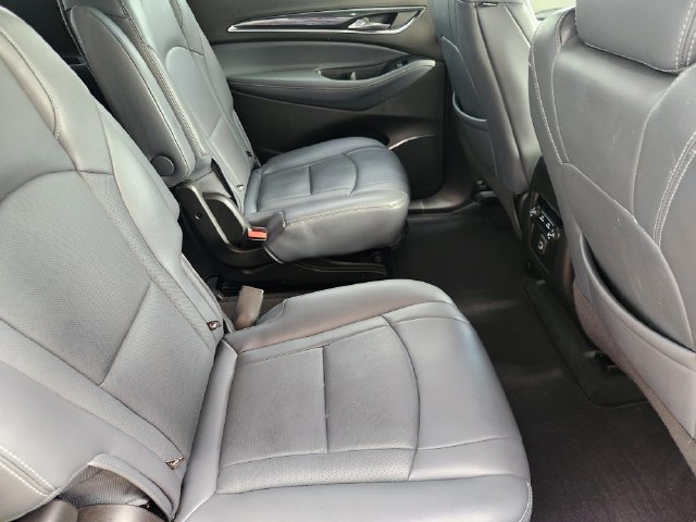 Used 2022 Buick Enclave Essence w/ Experience Buick Package FWD image 30