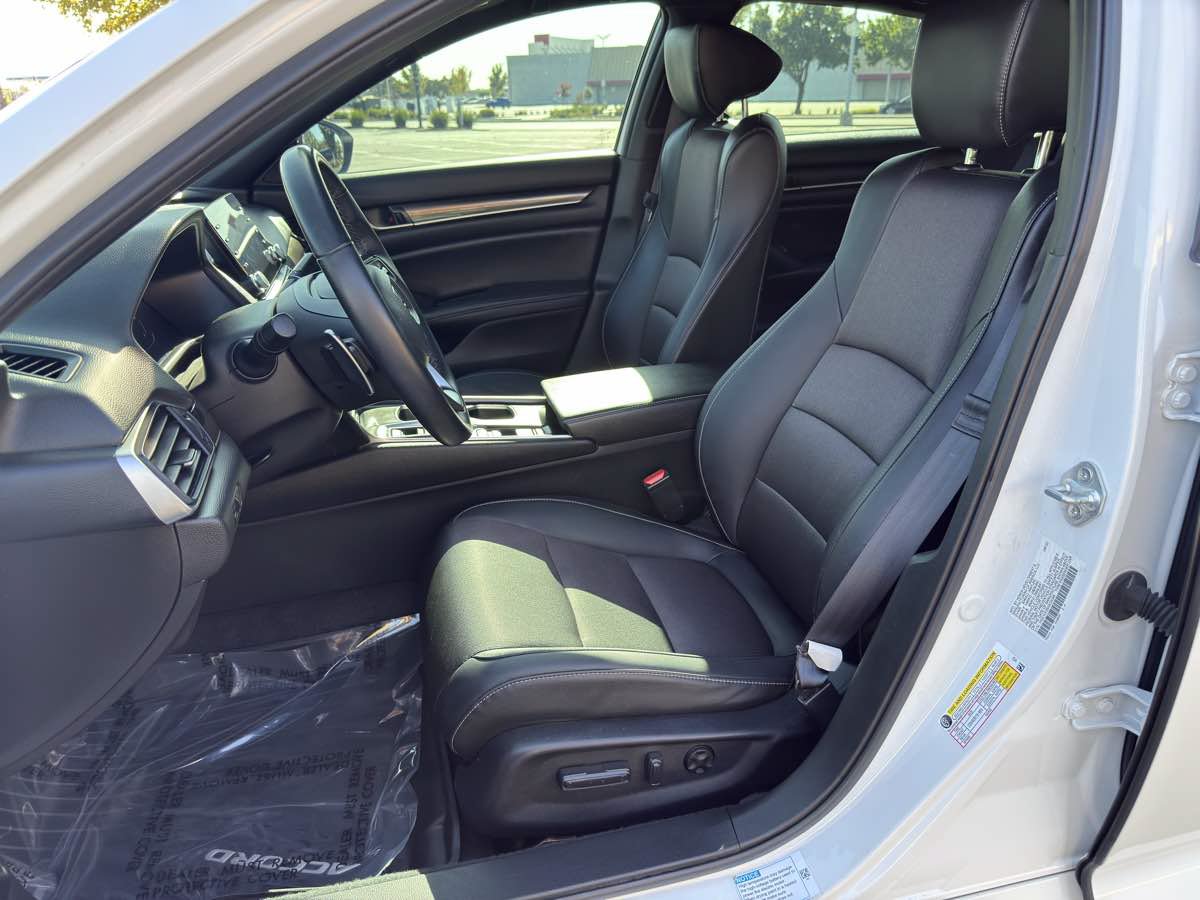 Used 2022 Honda Accord Sport image 13