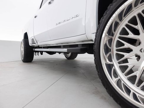 Used 2020 GMC Sierra 2500 Denali w/ Denali Ultimate Package AWD/4WD image 23