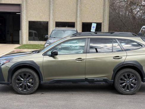 Used 2025 Subaru Outback Onyx Edition image 4