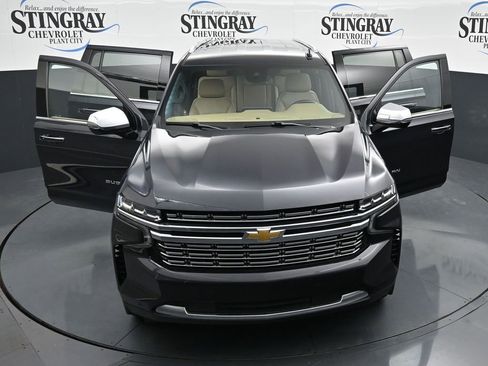 Used 2024 Chevrolet Suburban Premier RWD image 34