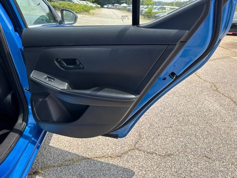 Used 2024 Nissan Sentra SV FWD image 16