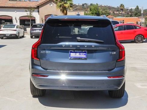 New 2026 Volvo XC90 T8 Plus w/ Protection Package Premier AWD/4WD image 5