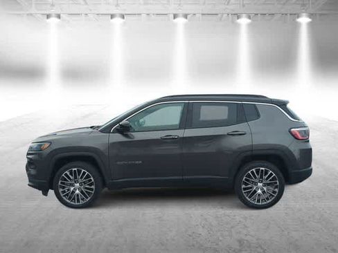 Used 2023 Jeep Compass Limited w/ Elite Group AWD/4WD image 5