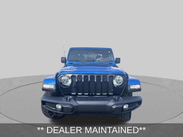Certified 2023 Jeep Gladiator Sport AWD/4WD image 2