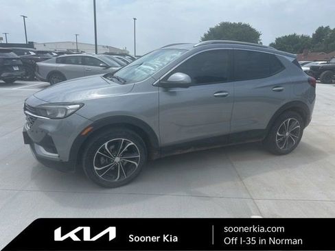 Used 2023 Buick Encore GX Select FWD image 1